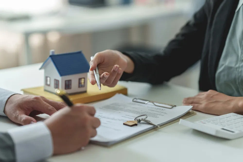 Real Estate Notary and Loan Signing Services in Rhode Island